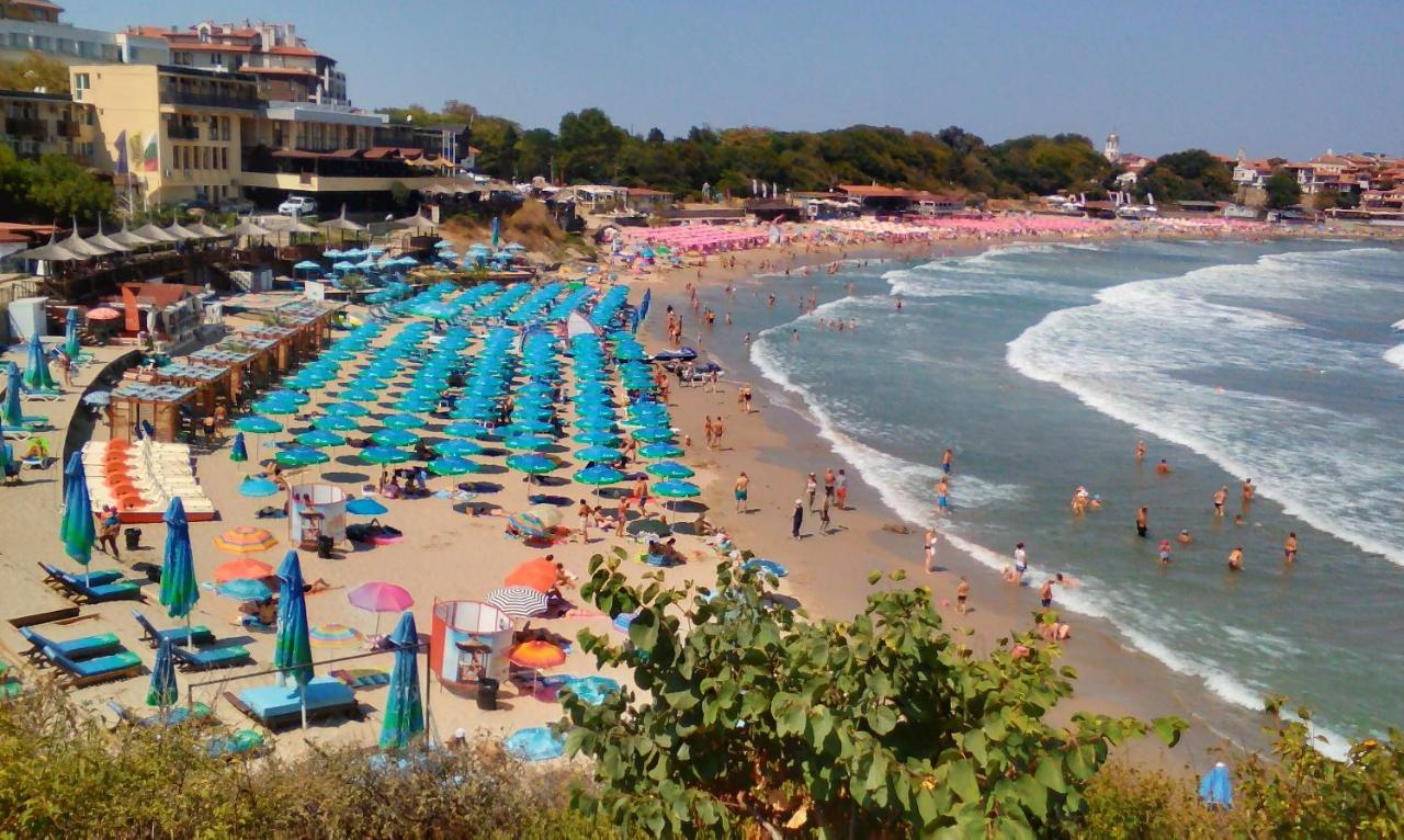 Хотел "Тихия Кът" Sozopol Exteriör bild