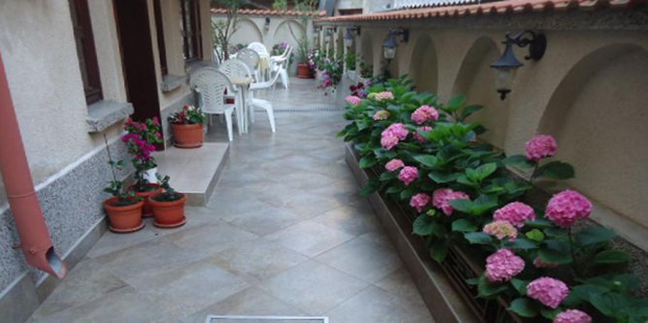 Хотел "Тихия Кът" Sozopol Exteriör bild