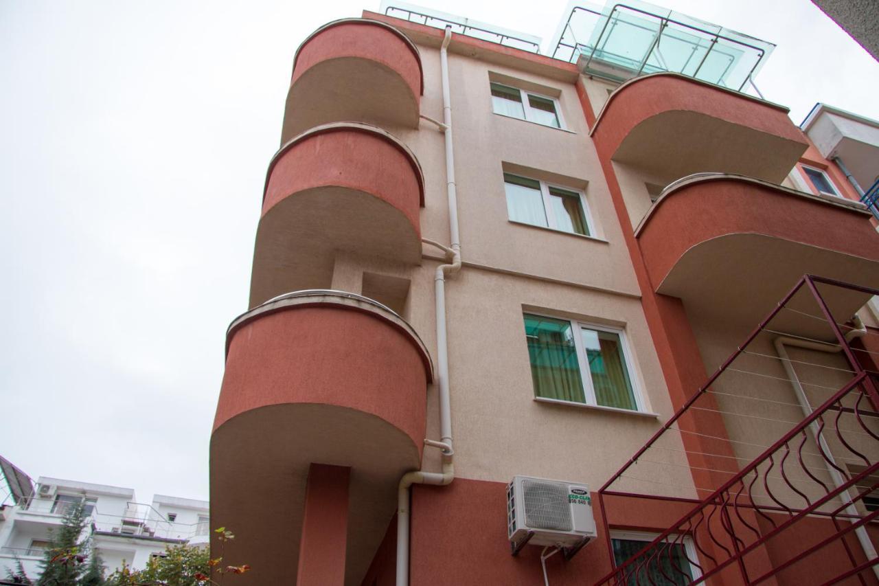 Хотел "Тихия Кът" Sozopol Exteriör bild