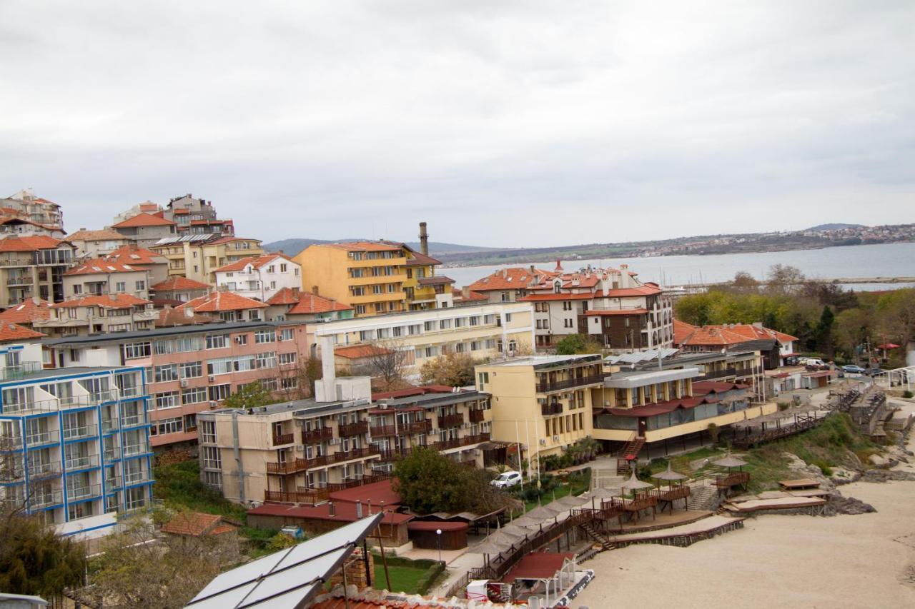 Хотел "Тихия Кът" Sozopol Exteriör bild